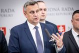 SNS vyjadrila podporu premierovi Robertovi Ficovi