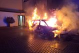 Hasici v noci zasahovali pri poziari domu v Rovinke