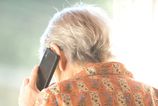 Peniaze odovzdala priamo do rk podvodnkom Dveriv seniorka naletela na fiktvny ver