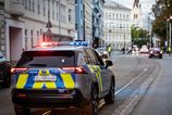nocna strelba pri banke v lucenci zranila osobu policia vysetruje bitku na parkovisku a pouzitie zbrane