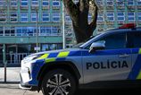 zlodej udrel v obci marhan v bardejovskom okrese zo skladu zmizli motorove pily za tisice eur a stovky metrov kablov