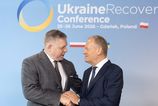 Miliardy na zbrane versus vyzva na mier Fico a Babis v Polsku prekvapili odlisnym pristupom zahranicny vyber