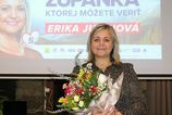 Volby 2026 Erika Jurinova sa tretikrat uchadza o post v Zilinskom kraji