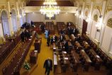 Ceski poslanci schvalili novy rokovaci poriadok alkohol si nezakazali
