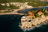 Cierna Hora sprisnuje opatrenia voci Rusku Planuje zrusit bezvizovy styk a ruski turisti sa uz tak lahko nedostanu