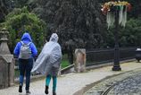 predpoved pocasia na stredu horucavy nahradia chladnejsie teploty hrozi dazd a prehanky